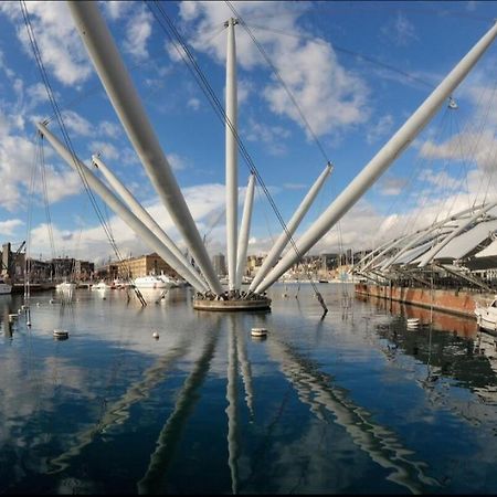 La Jemma Del Porto Antico Lägenhet Genua Exteriör bild